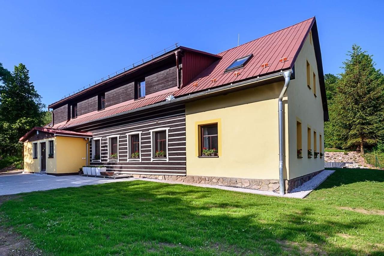 Chalupa Krenov 62 Bernsdorf Exterior foto